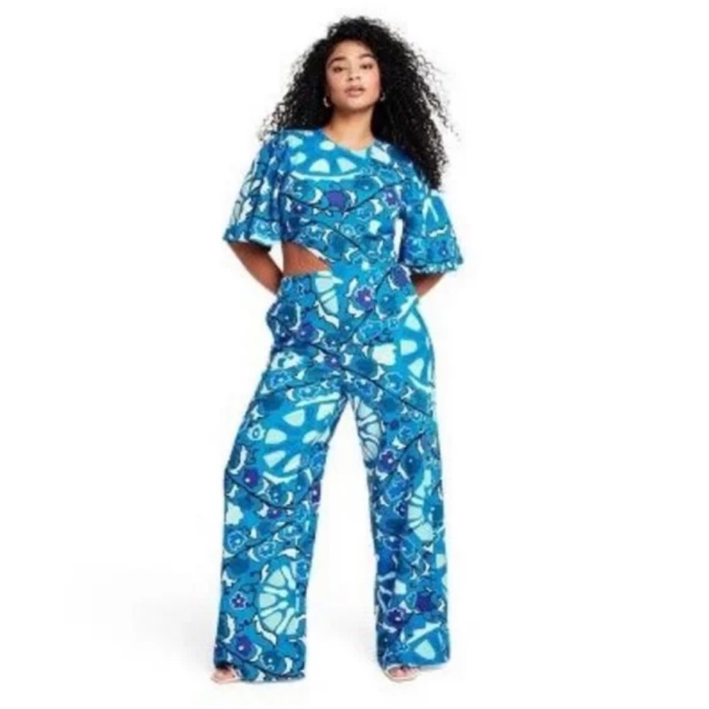 Zinnia Floral Print Bell Sleeve Cut Out Jumpsuit - RHODE Blue XL